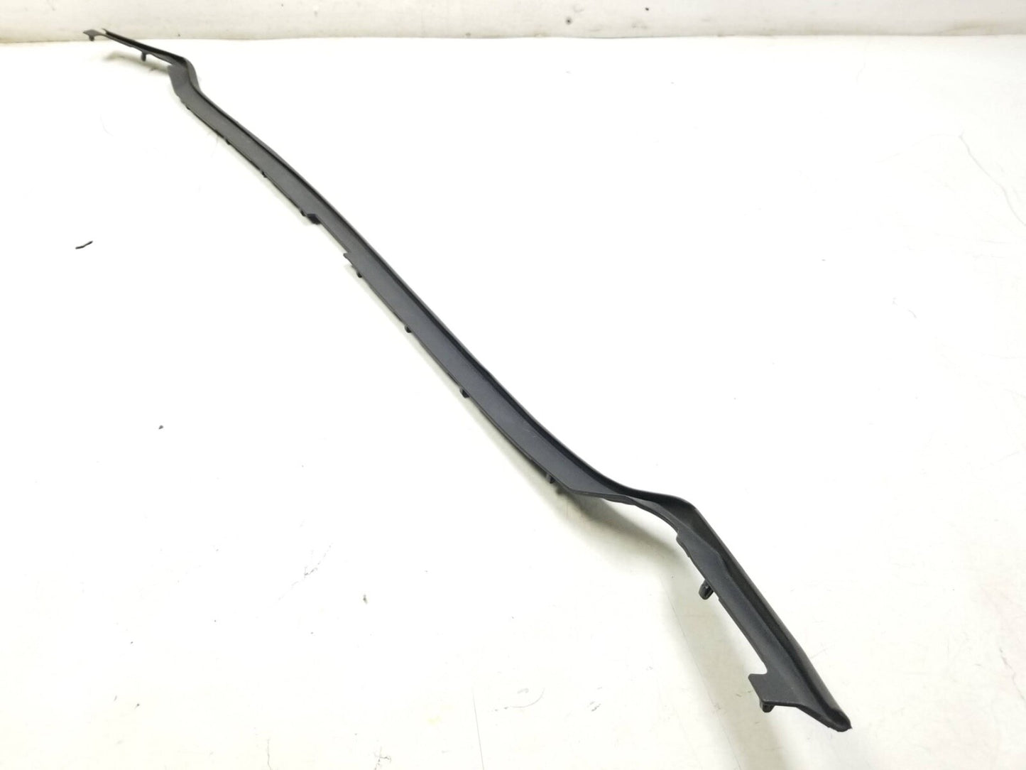 2009 - 2017 Audi Q5 Front Upper Hood Protective Seal OEM