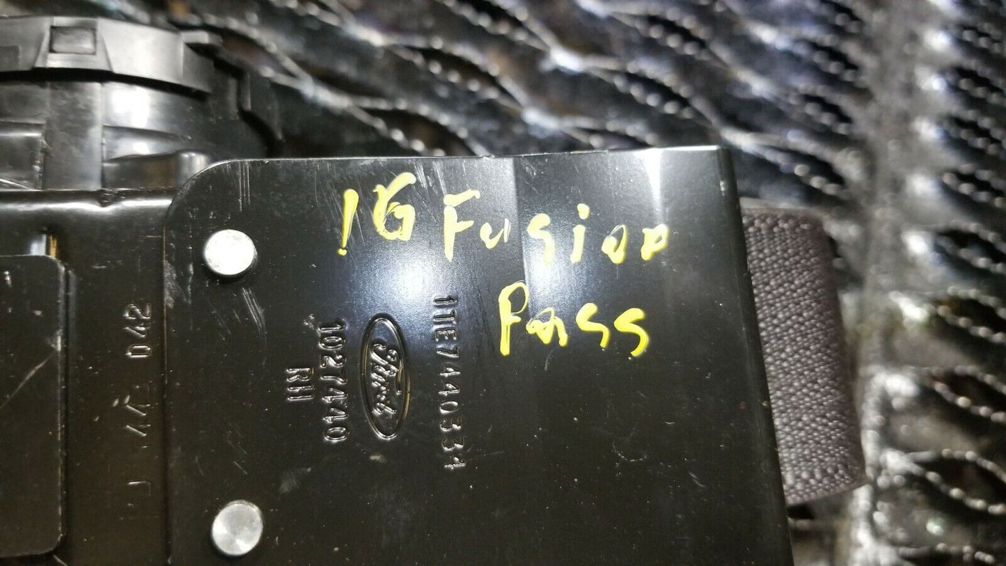 14 15 16 Ford Fusion Front Right Passenger Seat Belt Retractor OEM Dg93-54612d64