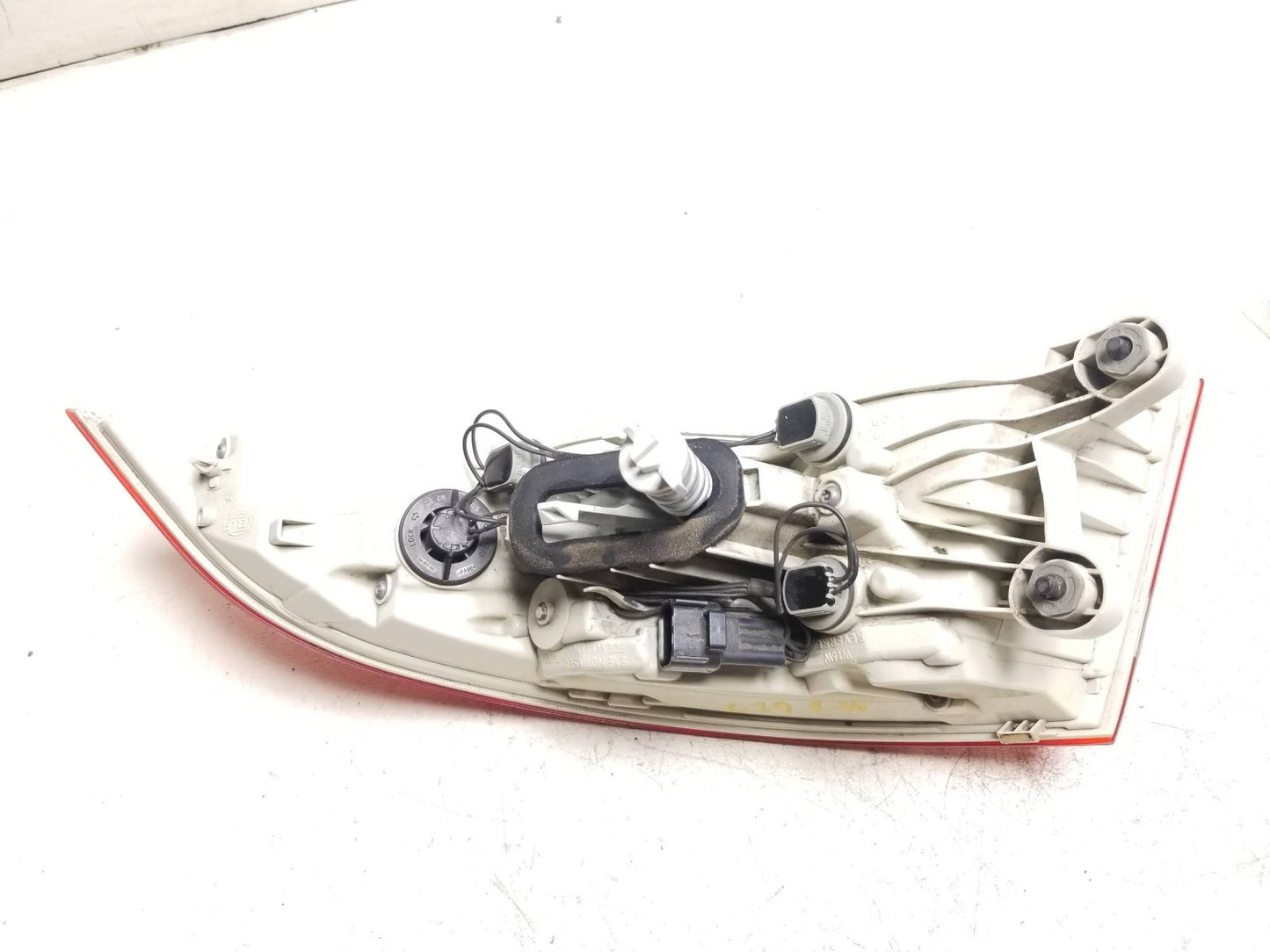 2017 Jaguar Xe Rear Tail Light Lamp Assembly OEM
