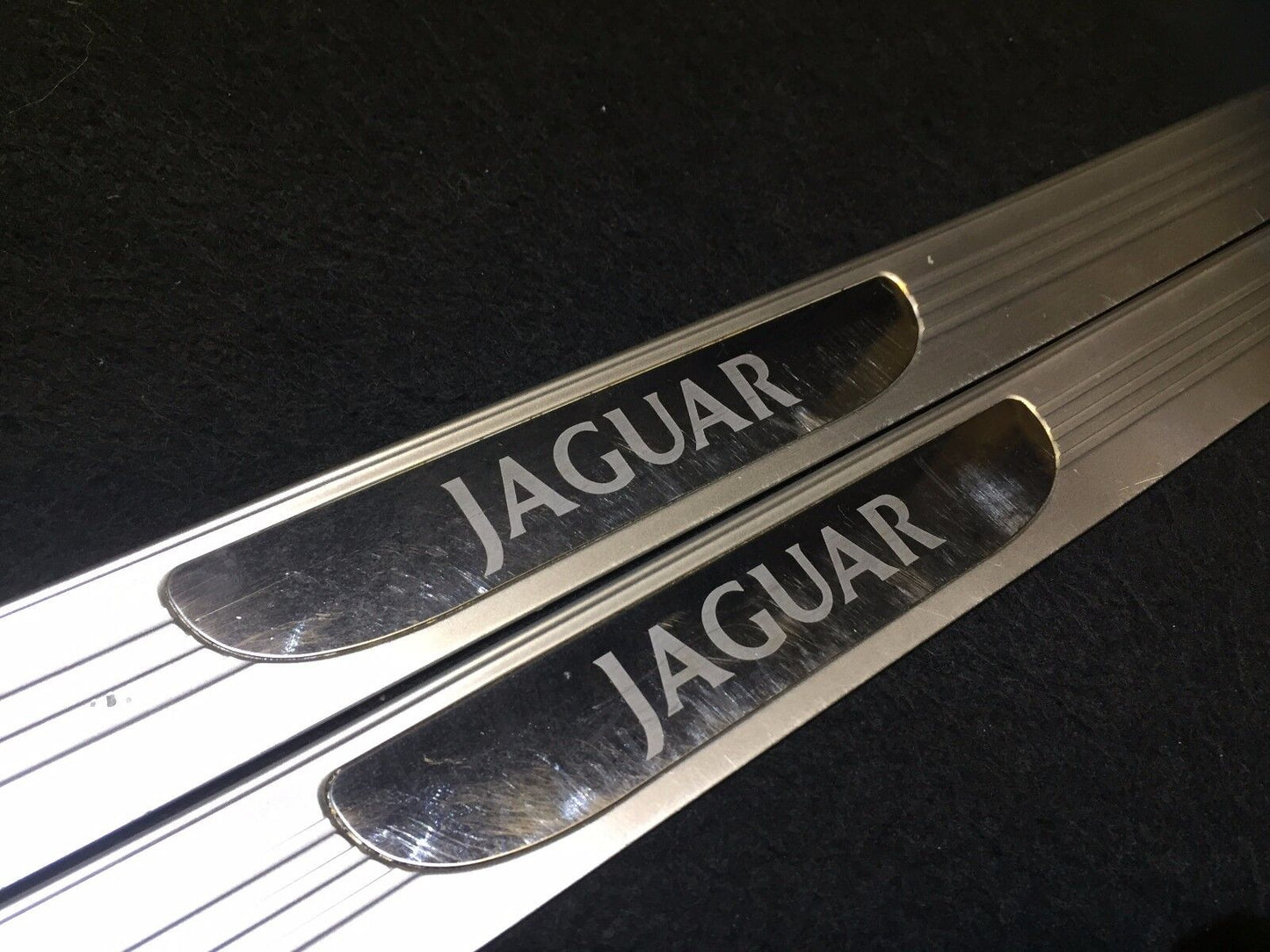 02-08 Jaguar X-type Front Door Step Sill Chrome Panel Molding 2pcs OEM