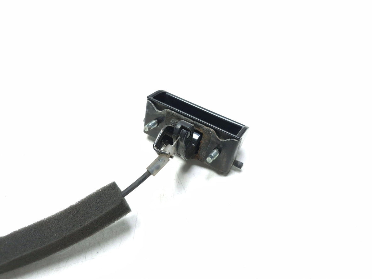 2007 Honda Fit Tailgate Liftgate Handle & Cable OEM
