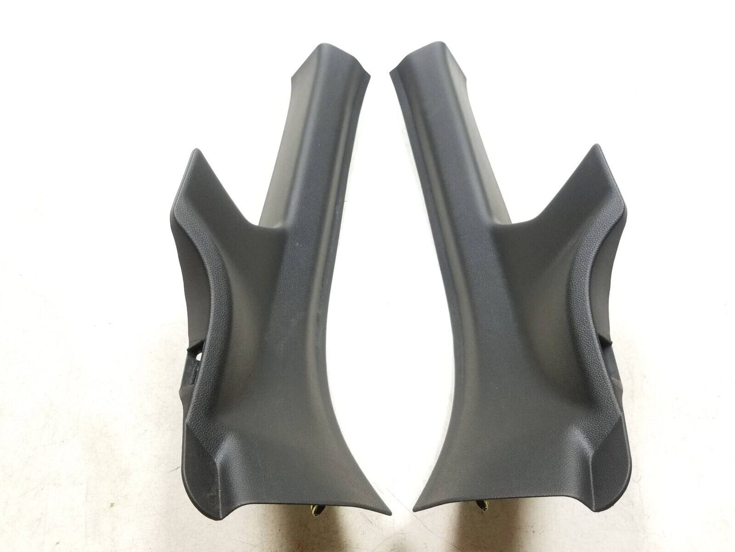 21 - 23 Chevrolet Trailblazer Door Scuff Plate Trim Cover 4pcs OEM