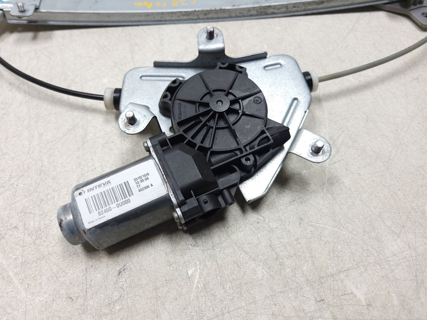 2012-2017 Hyundai Accent Window Regulator & Motor Front Passenger Side Right OEM
