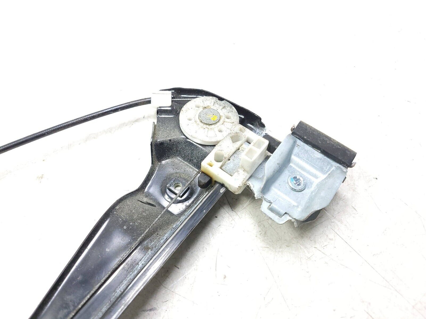 2010 2011 Chevrolet Equinox Window Regulator Motor Front Driver Side Left OEM
