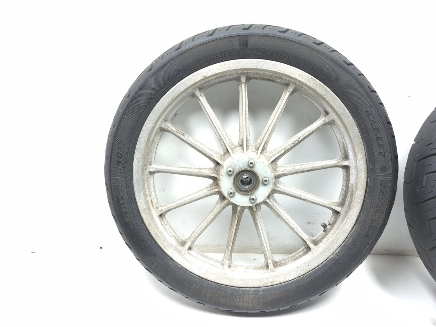 2008-2010 Harley-davidson Sportster Xl883 Front Wheel Rim & Tire OEM