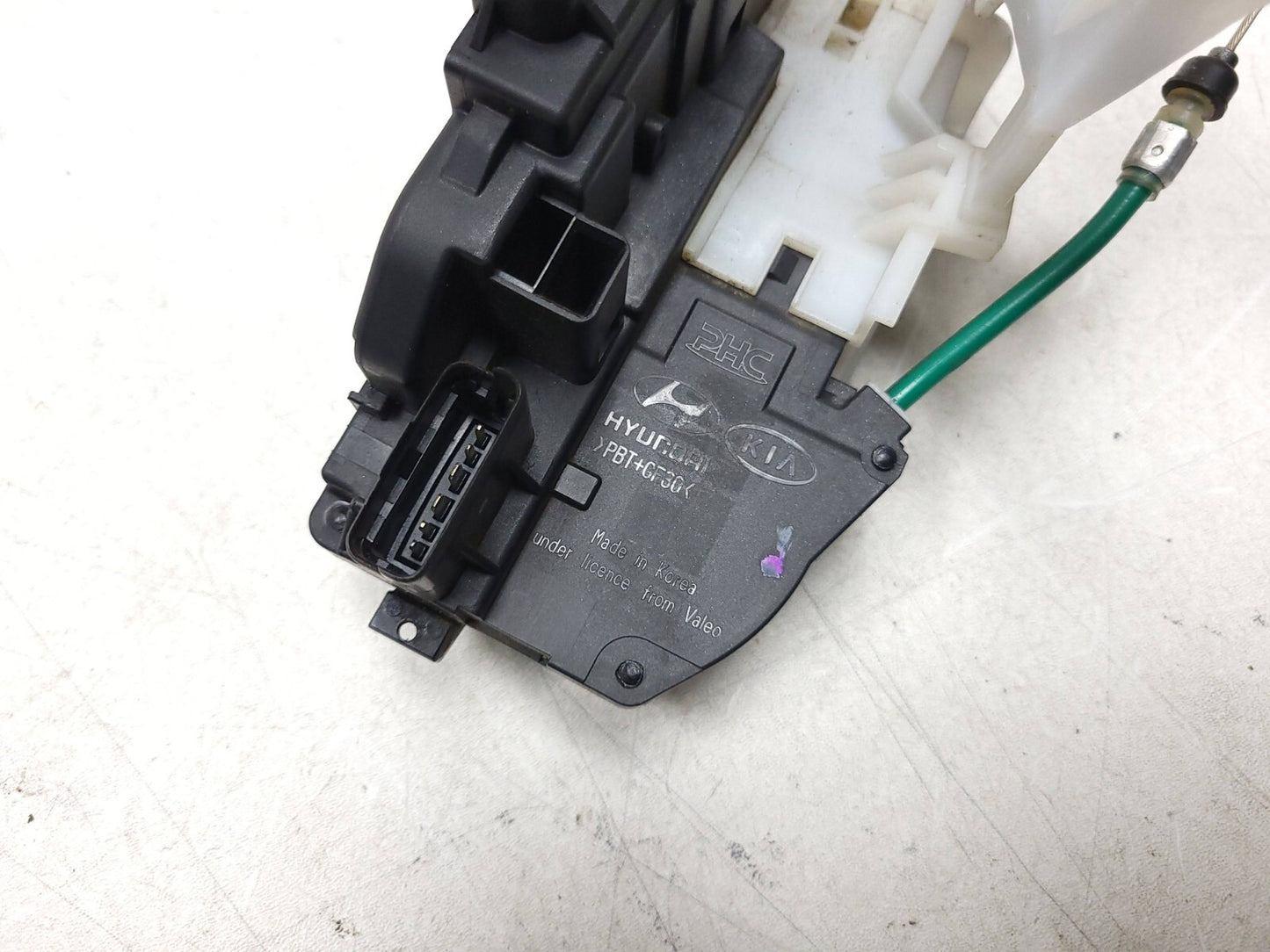 09-14 Hyundai Genesis Door Lock Latch Actuator Front Driver Side Left OEM Sedan
