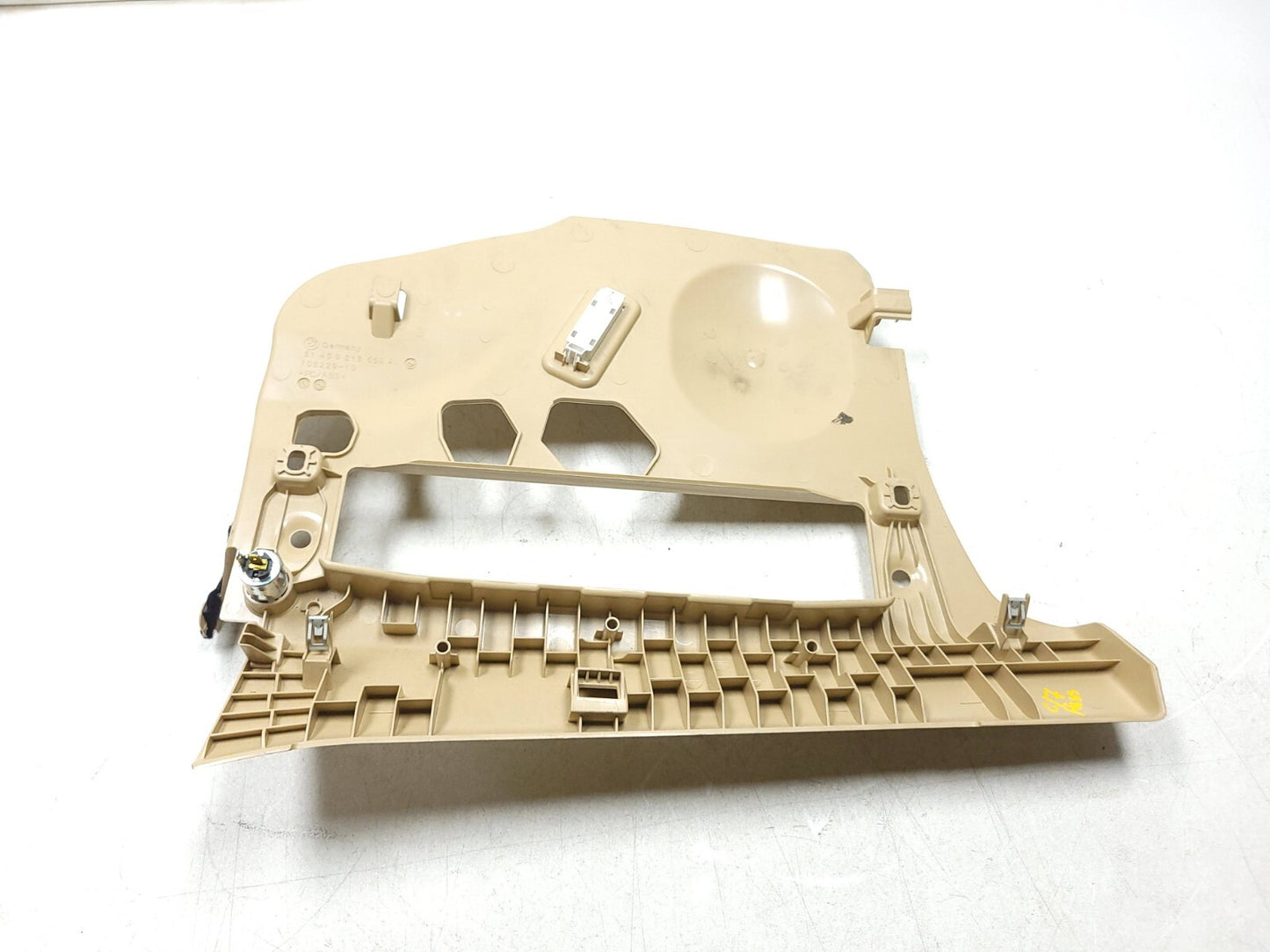13-18 BMW 330xi F30 Under Dash Trim Cover Panel Passenger Side OEM โ
 76k Miles