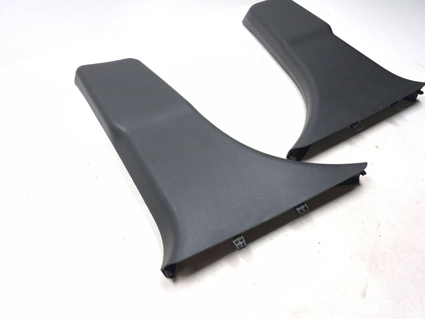 2010 Dodge Caliber Sxt B Pillar Lower Trim Panel Left & Right Pair OEM