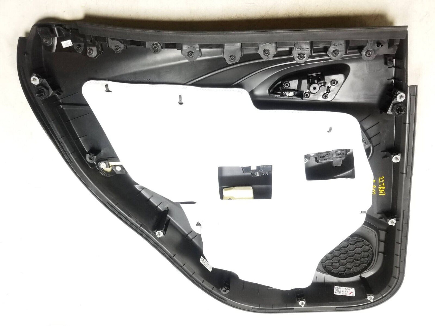 21 - 23 Chevrolet Trailblazer Door Panel Trim Rear Passenger Side Right OEM
