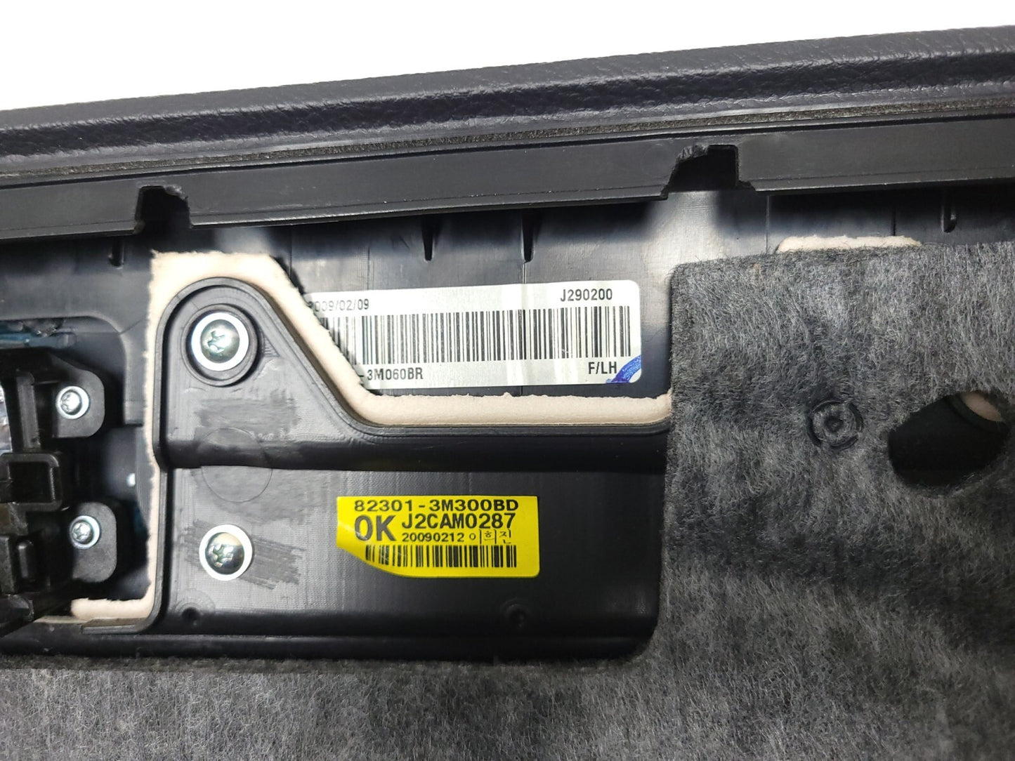 09-14 Hyundai Genesis Door Panel Trim Front Driver Side Left *br* OEM Sedan