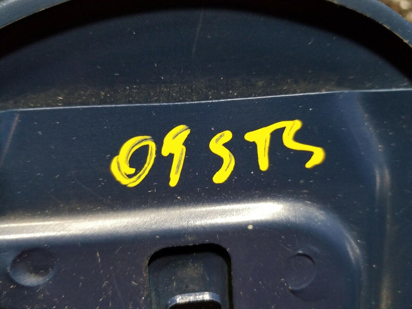 06 07 08 09 Cadillac STS Fuel Tank Door Lid OEM