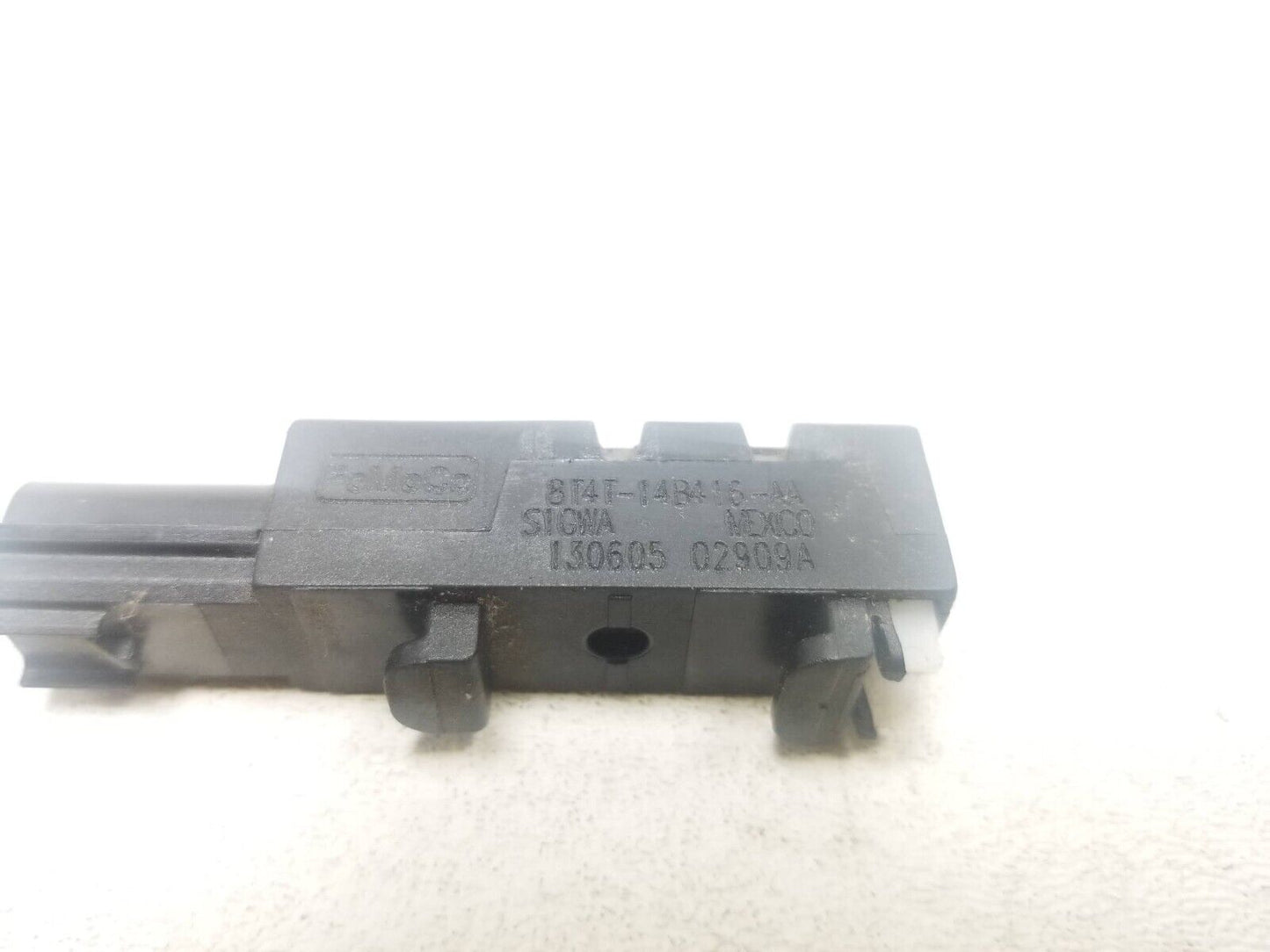 12 - 14 Ford Focus Front Seat Position Sensor Pair OEM