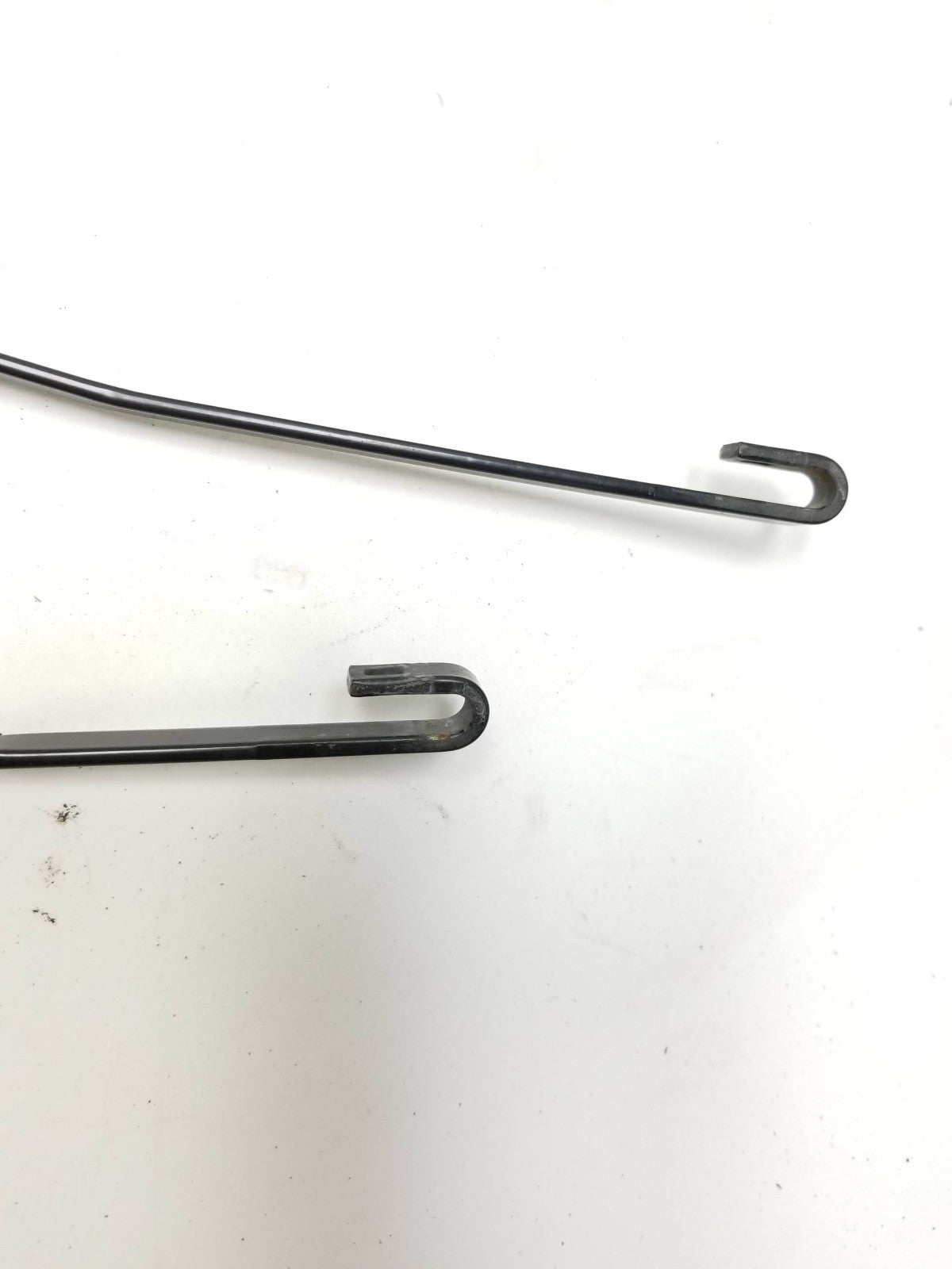 2012 Jeep Grand Cherokee Windshield Wiper Arm Pair OEM