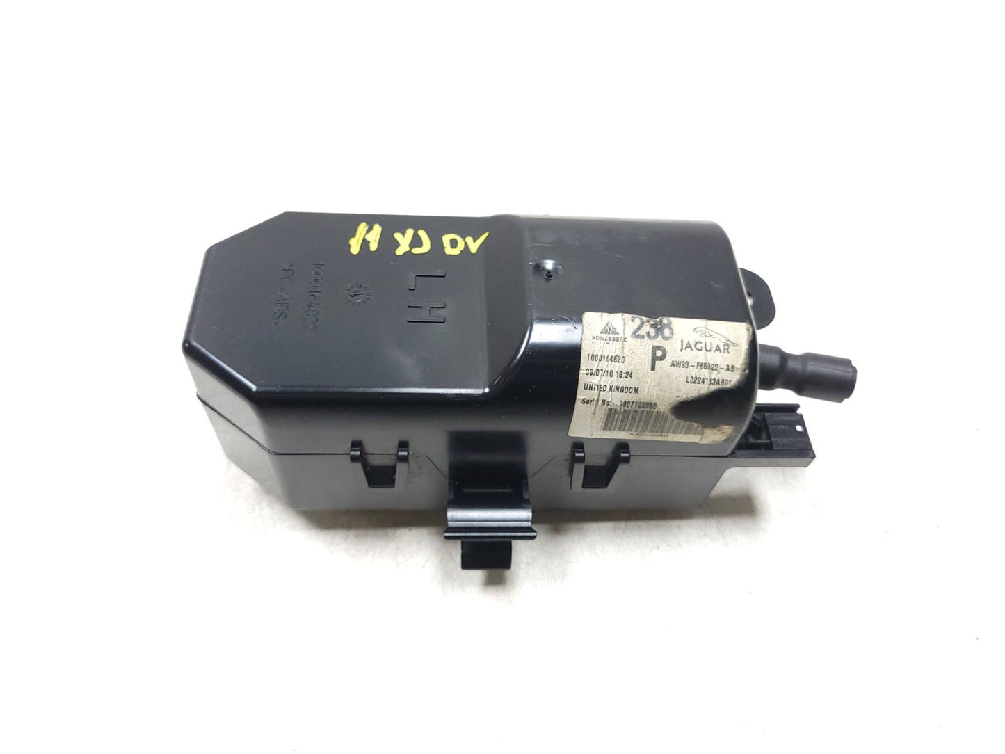 2010 - 2015 Jaguar XJ Seat Lumbar Adjust Pump Front Driver Side Left OEM