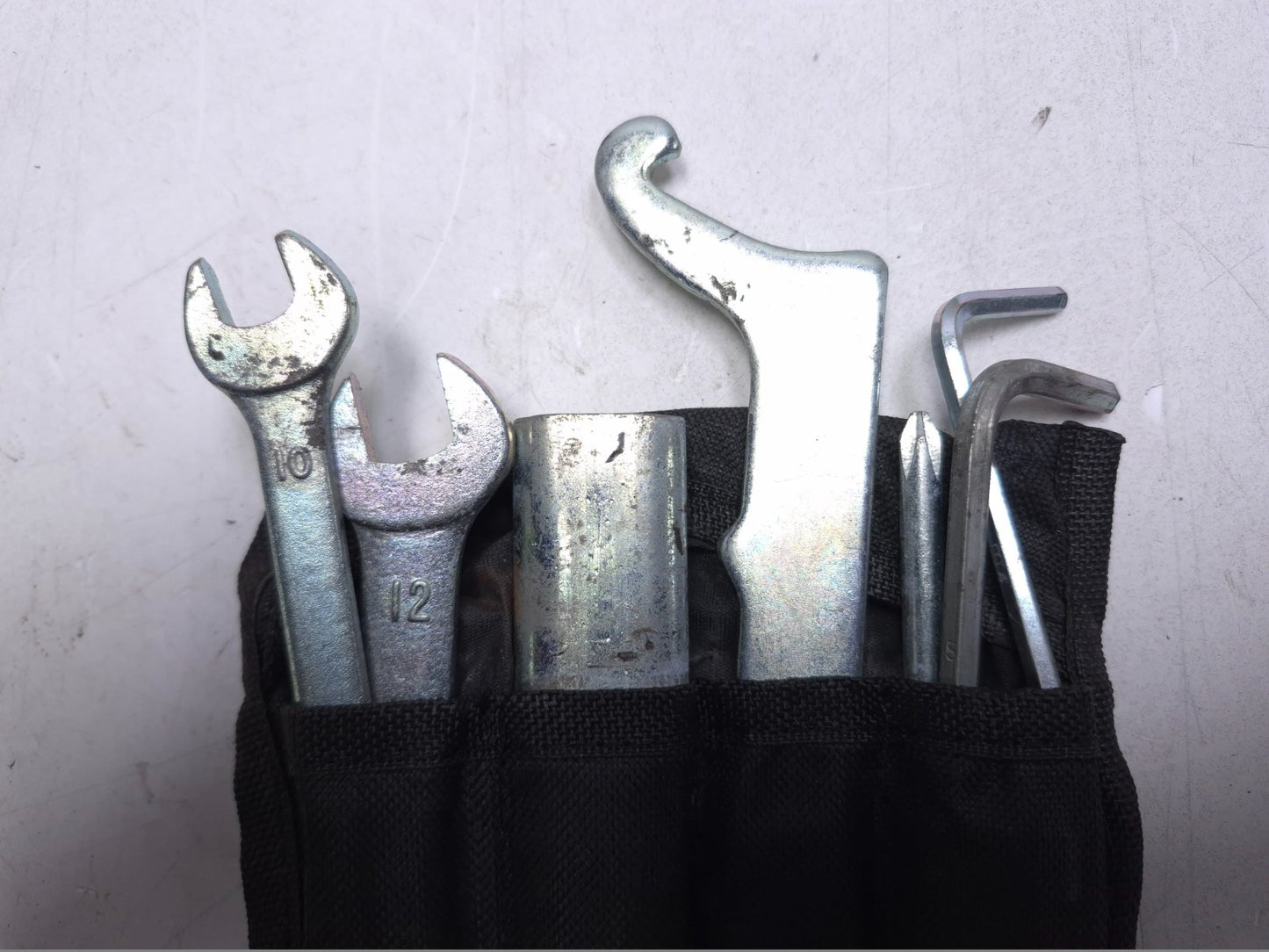 2016 Yamaha Yzf R3 Tool Kit Set OEM