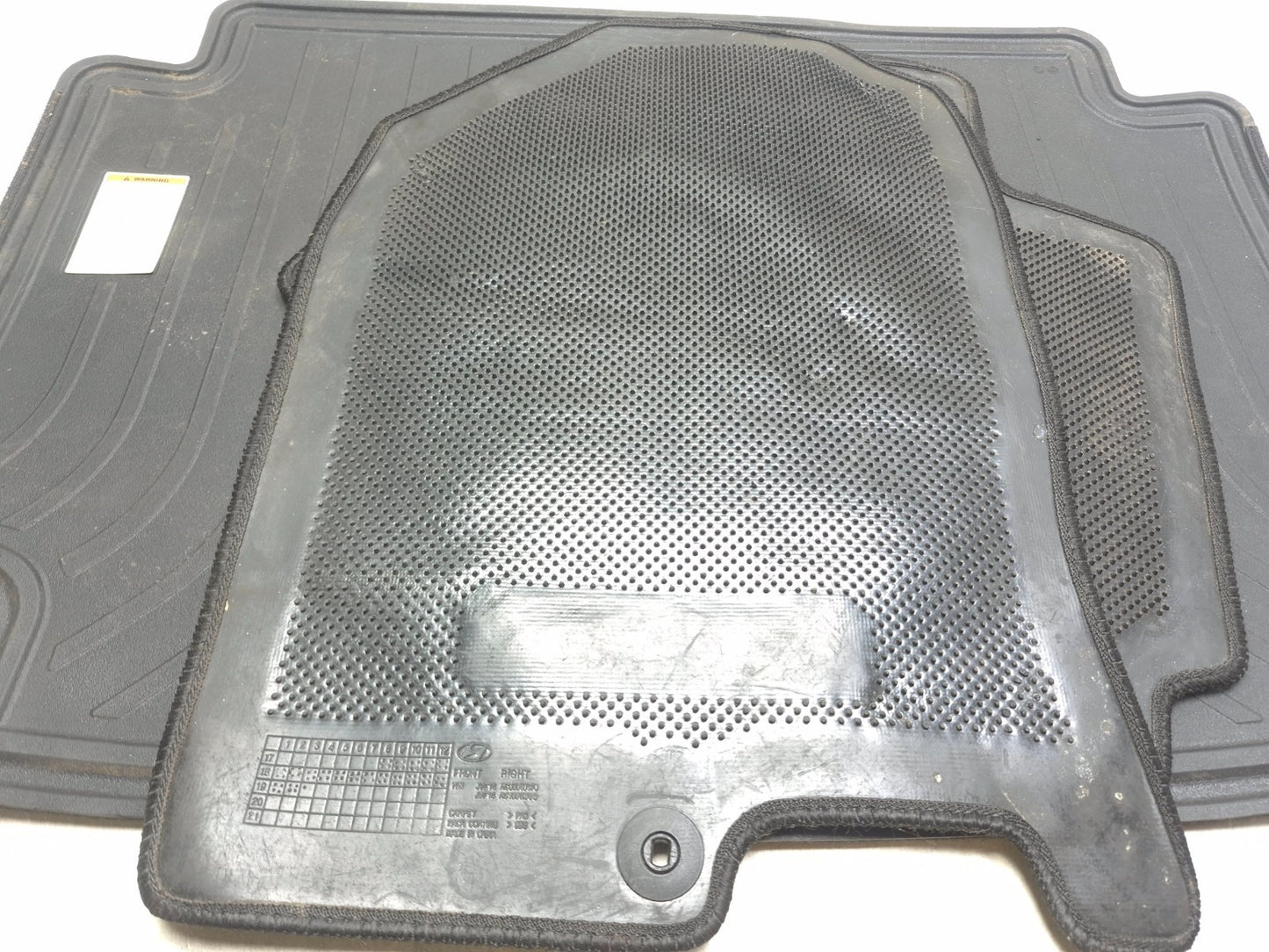 2019 Hyundai Kona Floor Mat Carpet 5 Pcs OEM