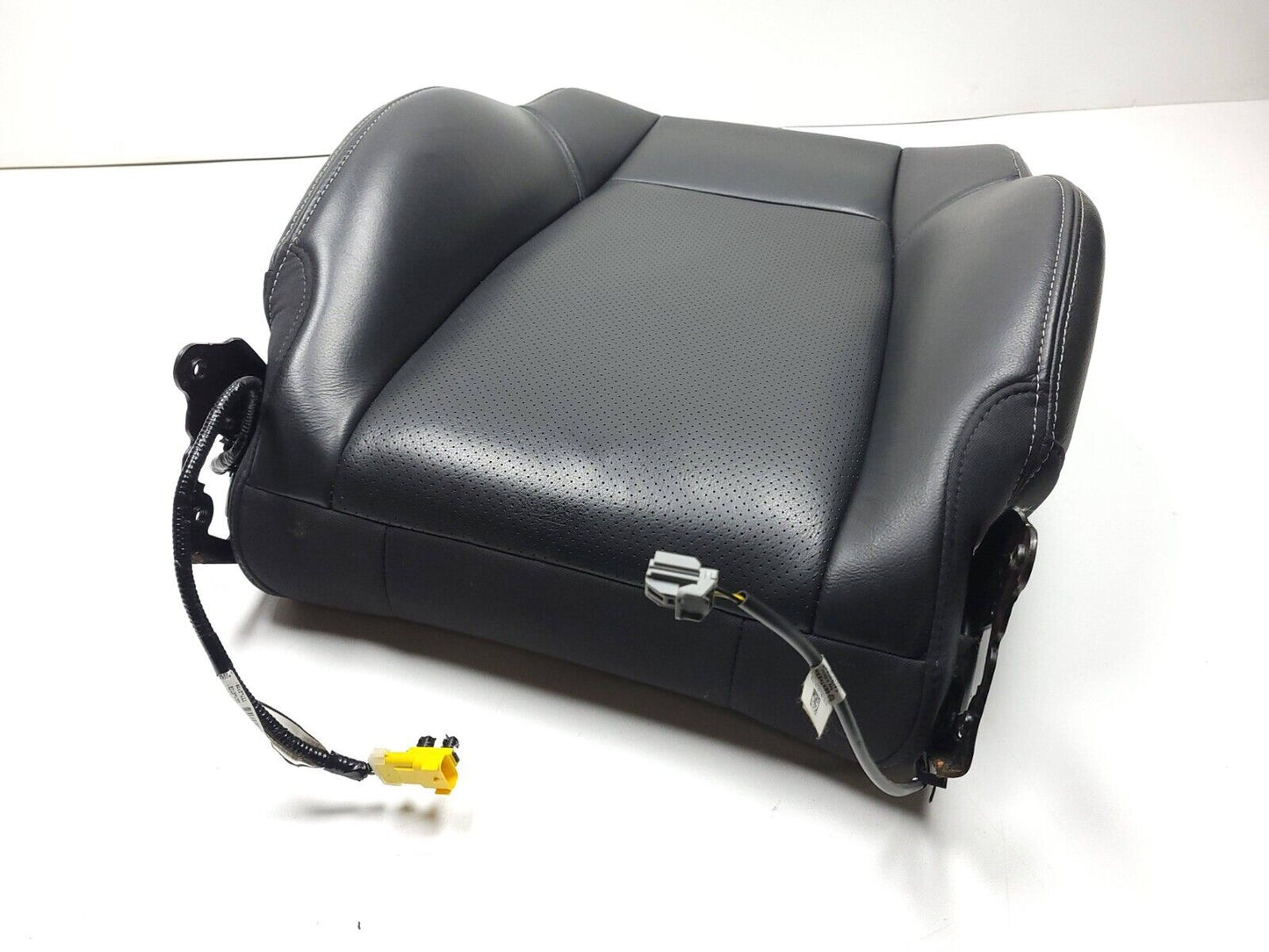 2015-2017 Jeep Compass Front Seat Back Backrest Upper Passenger Right OEM