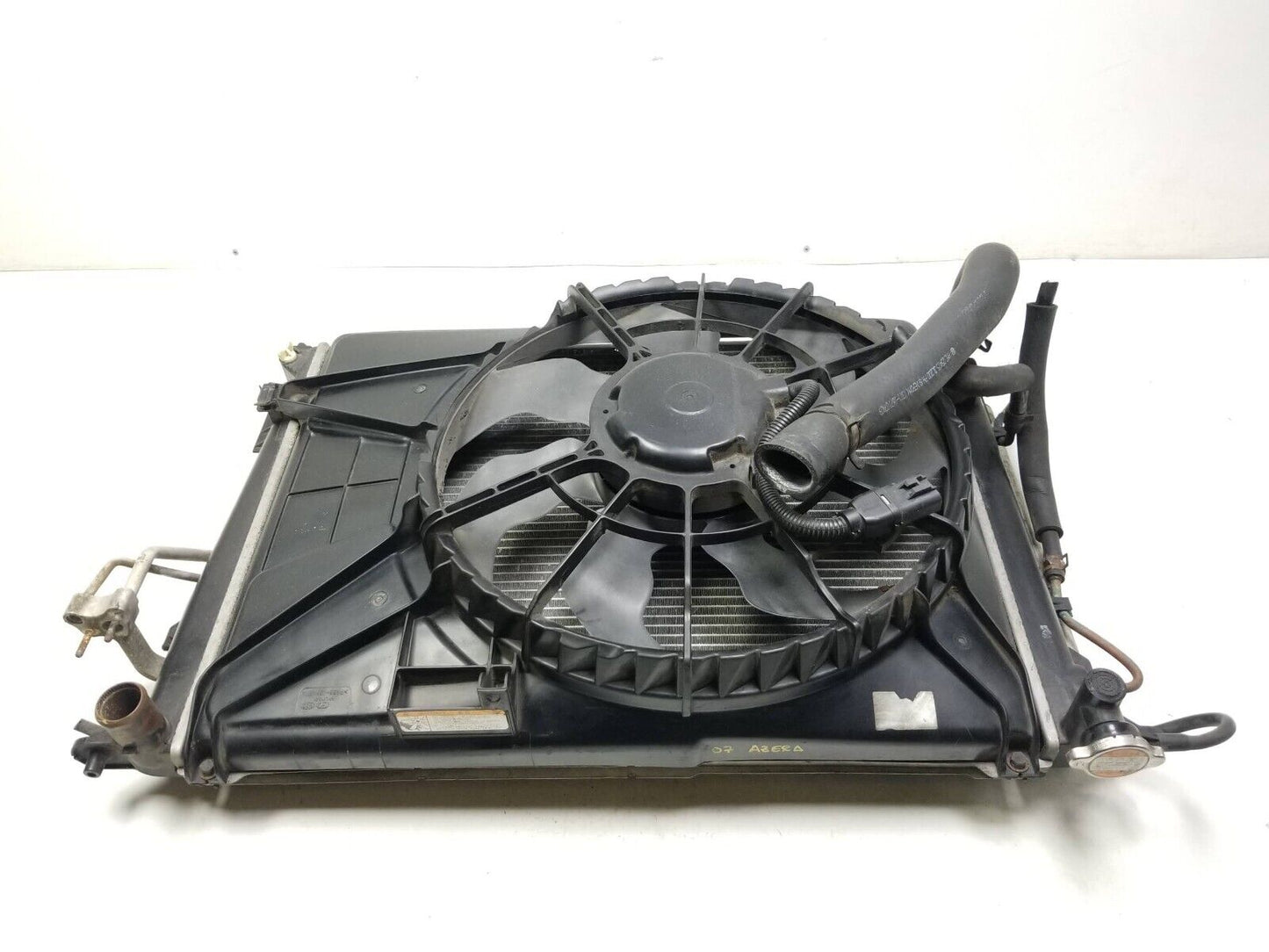 06 07 08 09 10 Hyundai Azera Radiator Condenser Cooling Fan 3.8l OEM