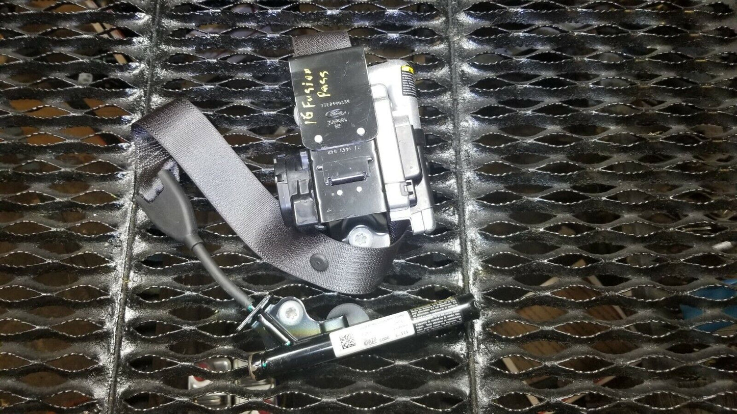 14 15 16 Ford Fusion Front Right Passenger Seat Belt Retractor OEM Dg93-54612d64