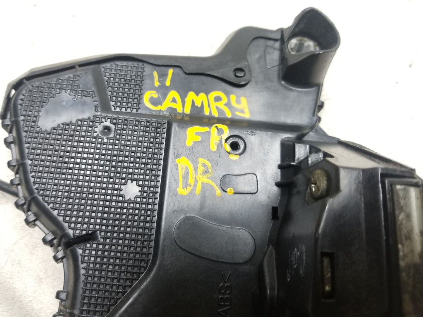 2007-2011 Toyota Camry Door Lock Actuator & Handle Front Driver Side Left OEM