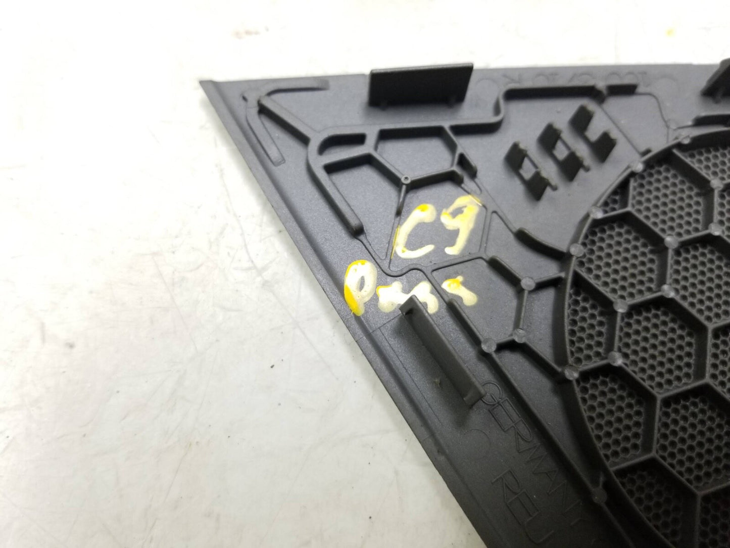 2009 - 2017 Audi Q5 Dash Speaker Cover Grille OEM