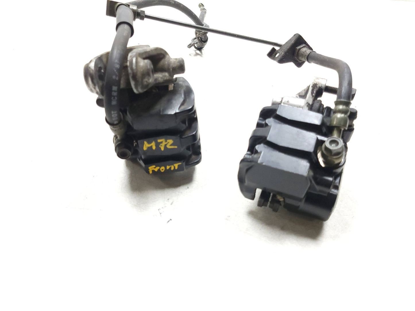 1987 1988 Honda Cbr1000f Hurricane Front Brake Caliper Left & Right OEM