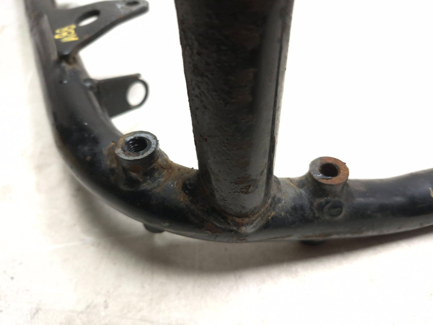 2005 Suzuki Boulevard С50 Engine Support Cradle Bar Rail OEM