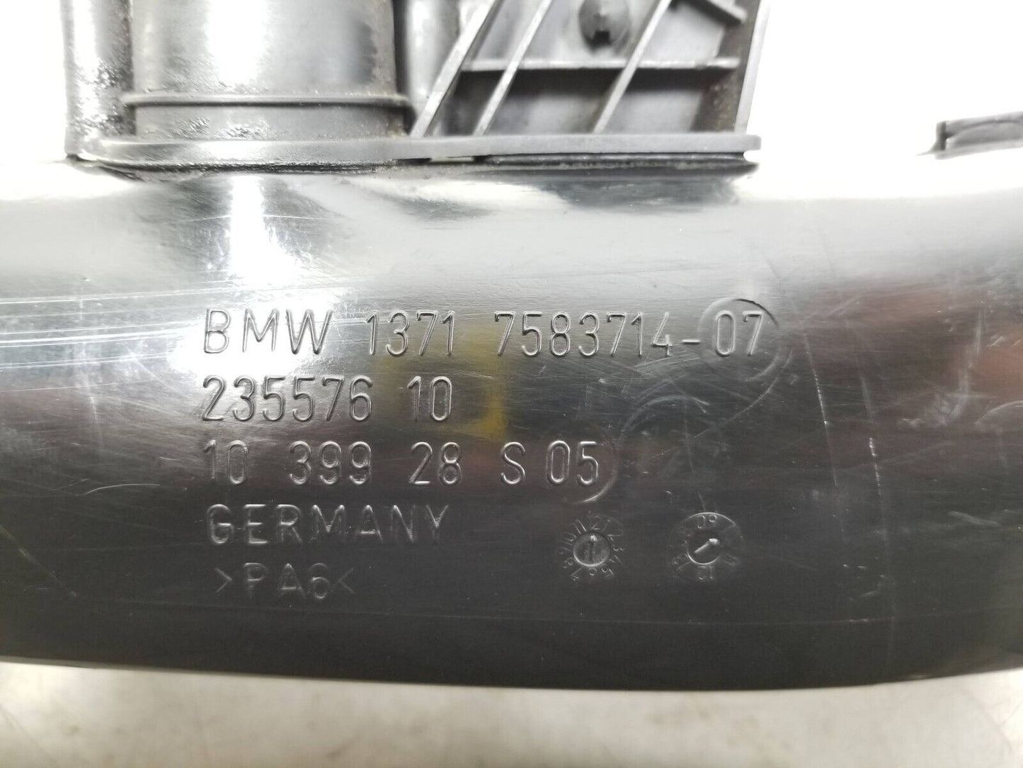 2007 - 2013 BMW X5 E70 Upper Air Intake Duct Hose Tube Pipe OEM