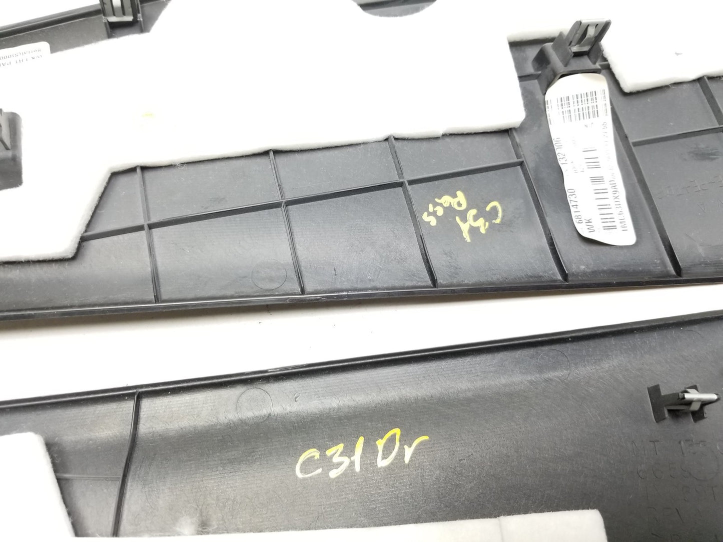 2012 Jeep Grand Cherokee Center Console Panel Trim Left & Right OEM