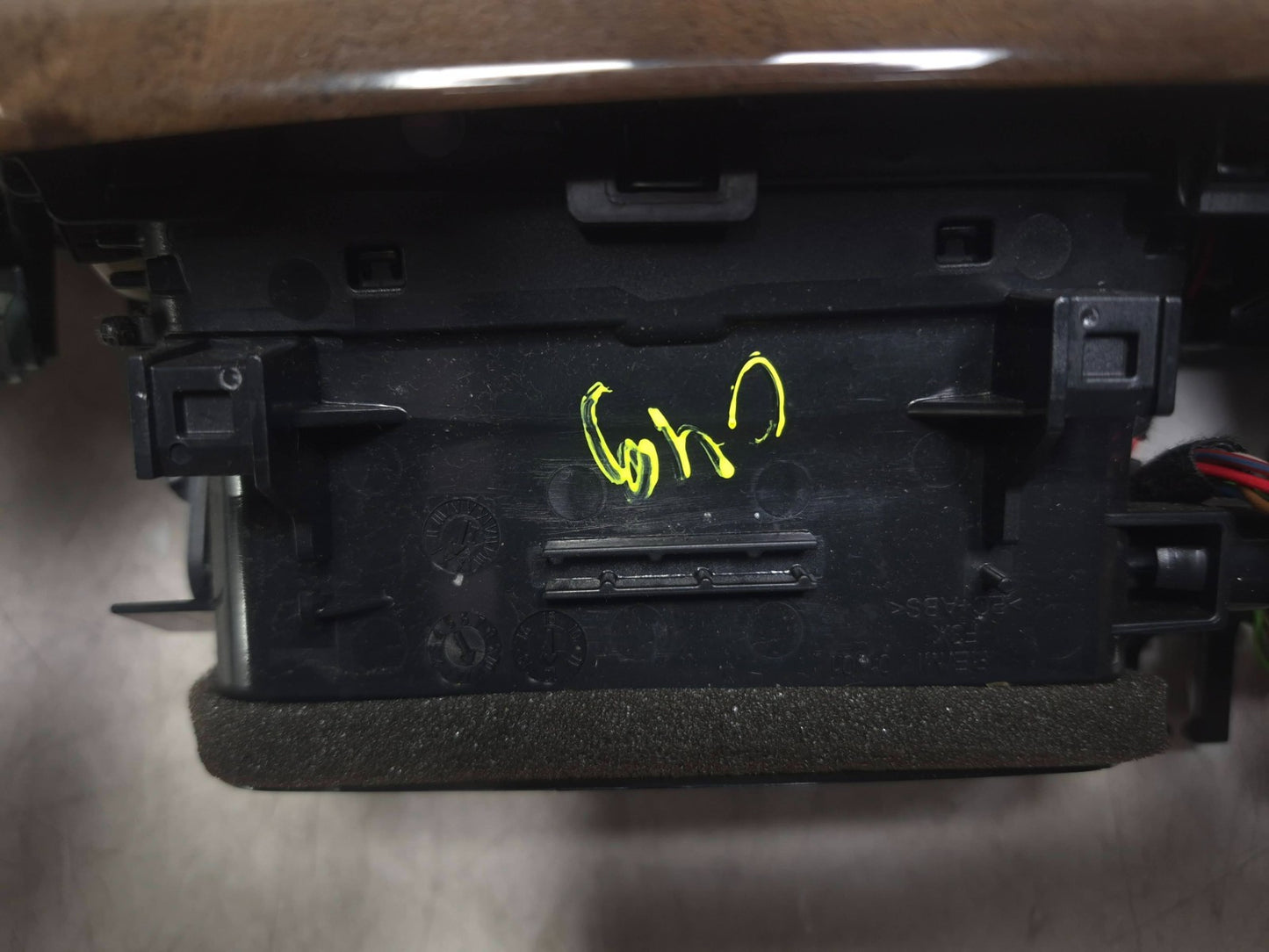 2013 BMW 328i F30 Dash Center Ac Heater Air Vent Trim OEM