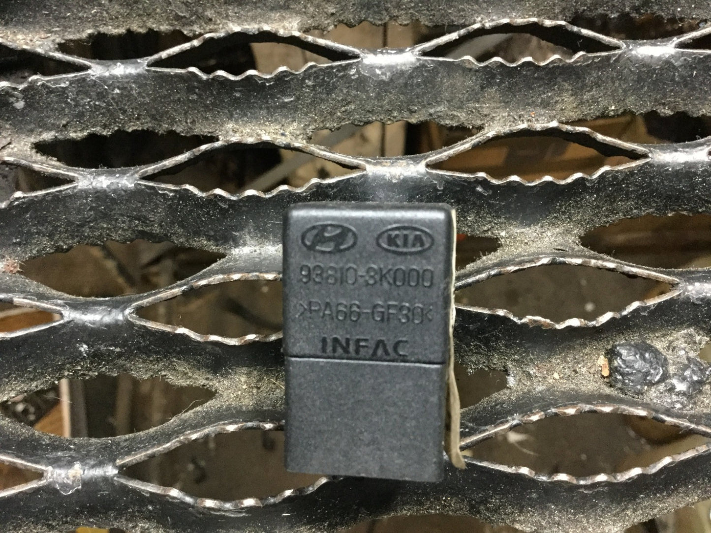 06 07 08 09 10 11 Kia Stop Lamp Switch OEM 938103k000