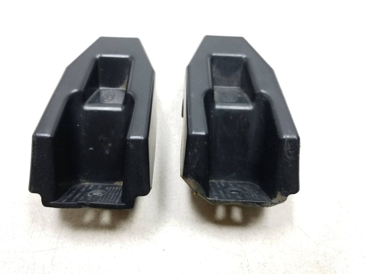 12 - 14 Ford Focus Rear Bumper Bracket OEM