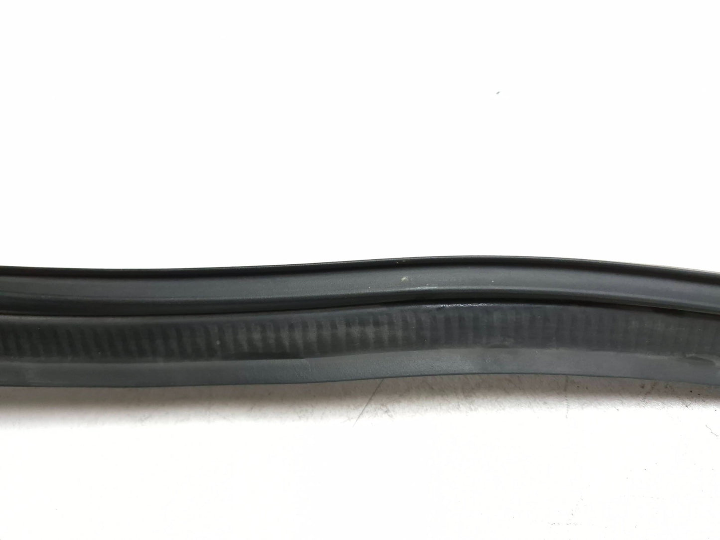 2014 Fiat 500l Trunk Seal Weatherstrip OEM