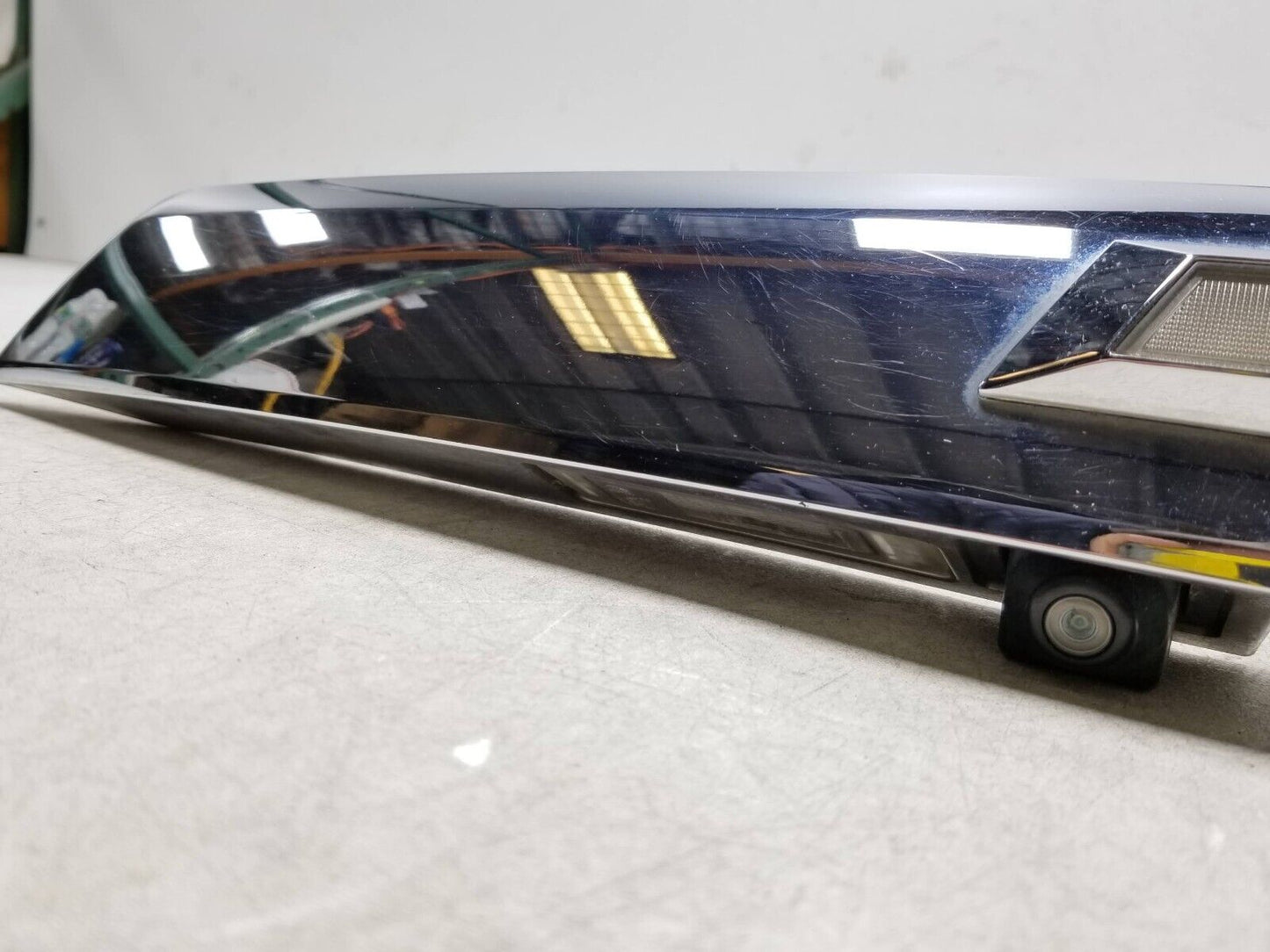 2010 - 2015 Chevrolet Equinox Liftgate Trunk Chrome Trim Molding W/ Camera OEM