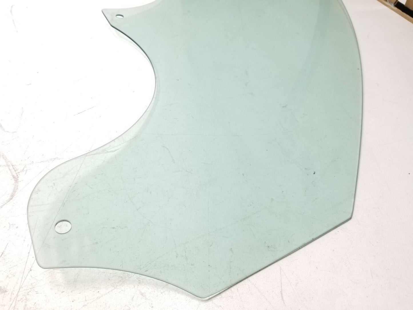 2017 Jaguar Xe Front Driver Side Left Door Glass T4n3103 OEM