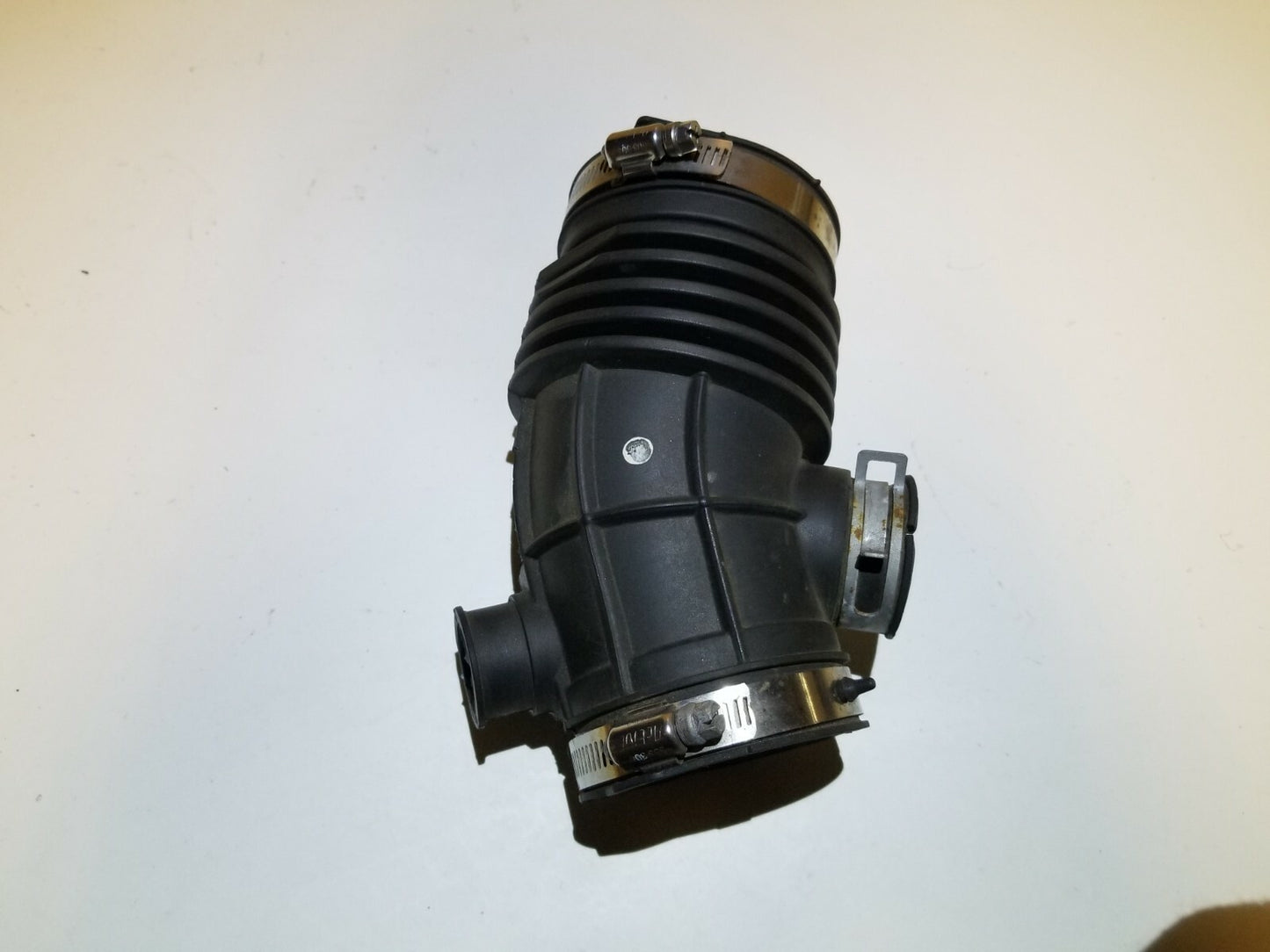 16 17 18 19 Nissan Rogue Air Intake Duct Pipe OEM 36k Miles