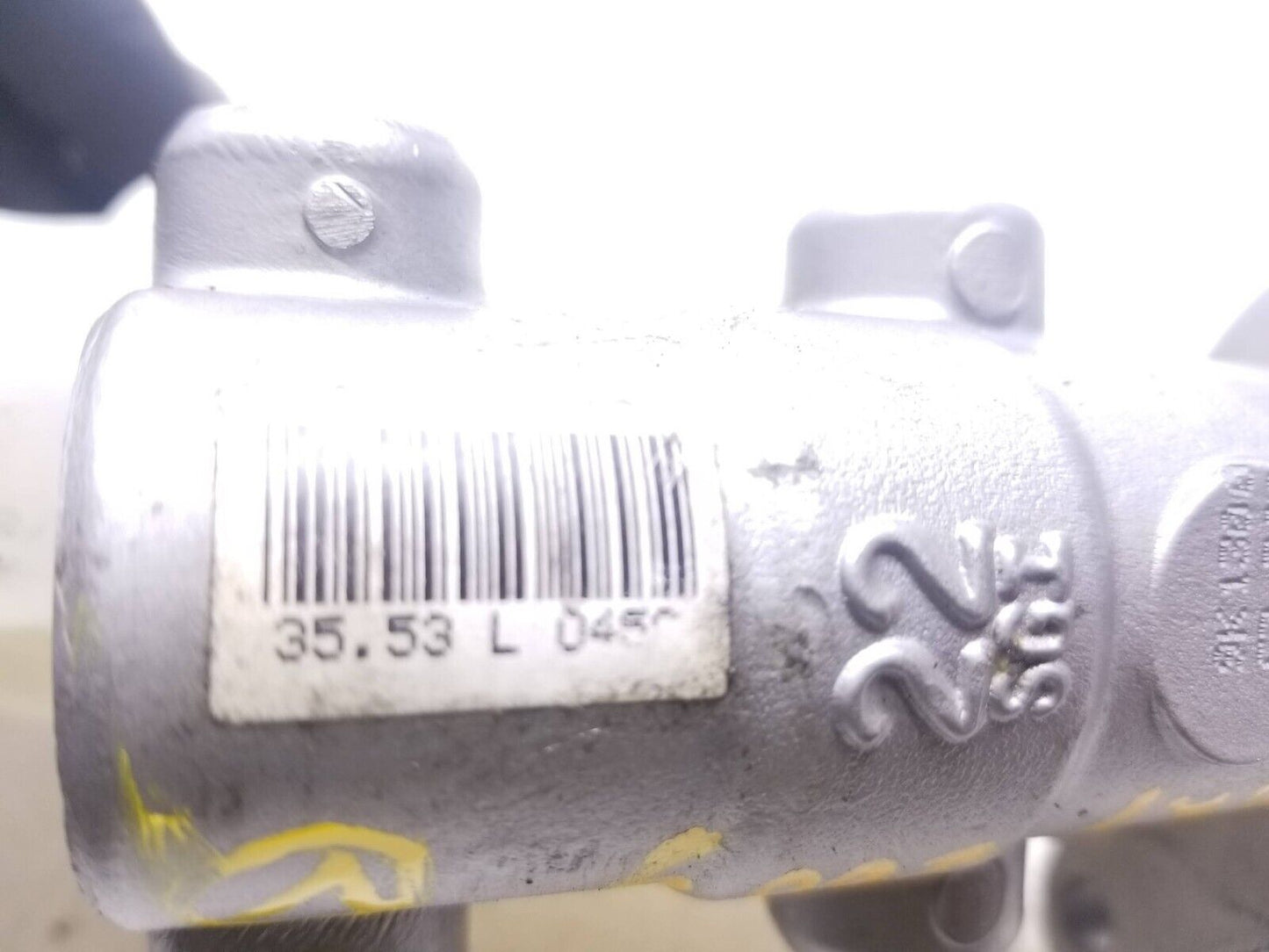 2007-2009 Toyota Camry Brake Master Cylinder With Reservoir 2.4l At OEM