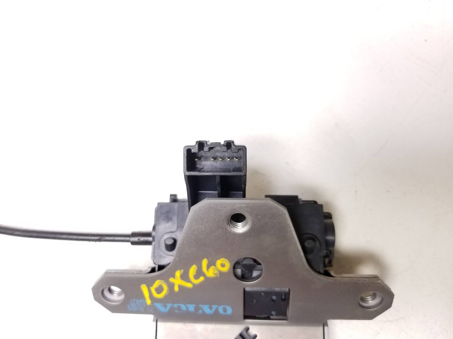 2010 Volvo Xc60 Door Lock Actuator Tailgate OEM