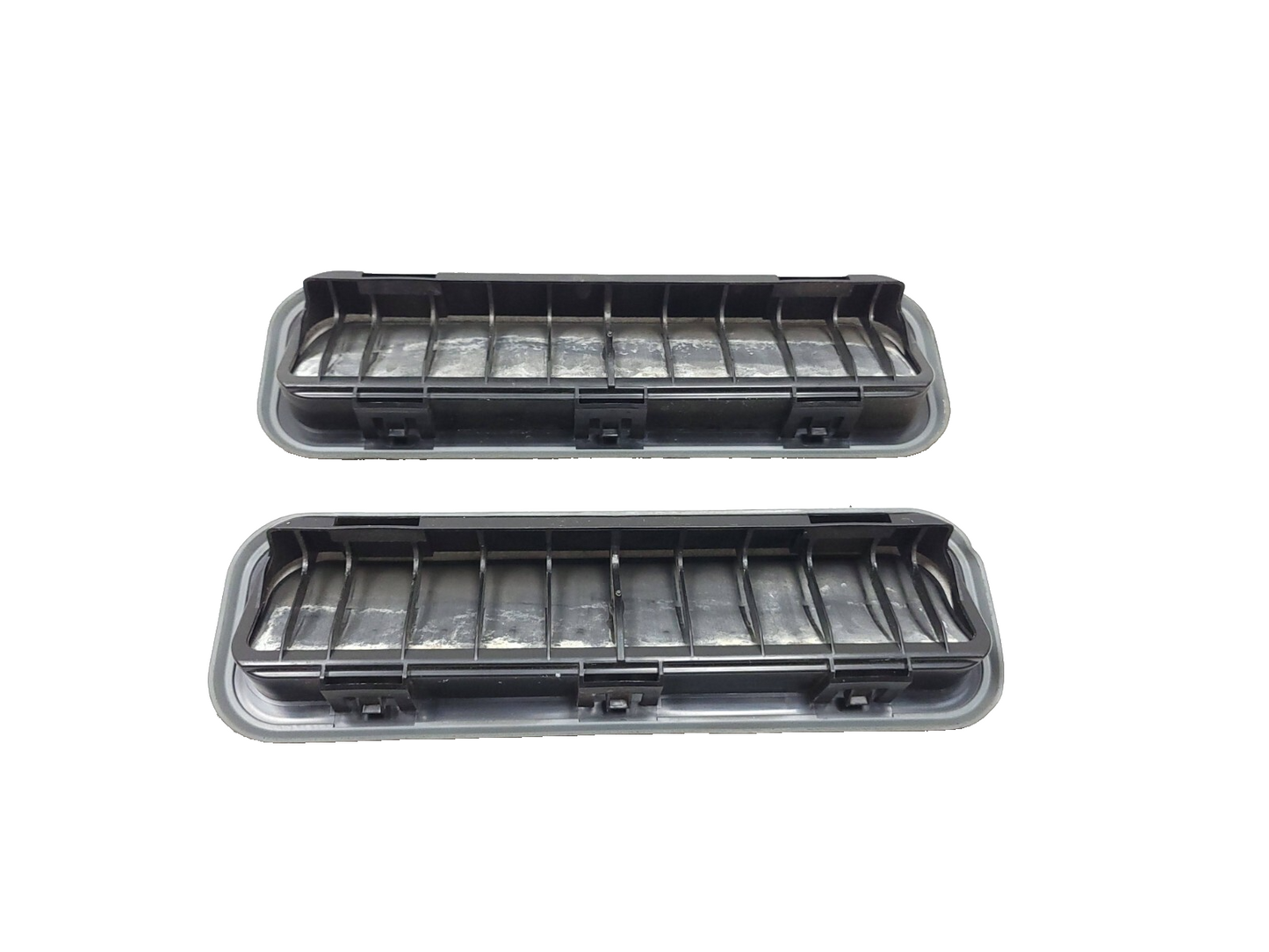 09-14 Hyundai Genesis Rear Quarter Pressure Vent Grille Pair OEM Sedan