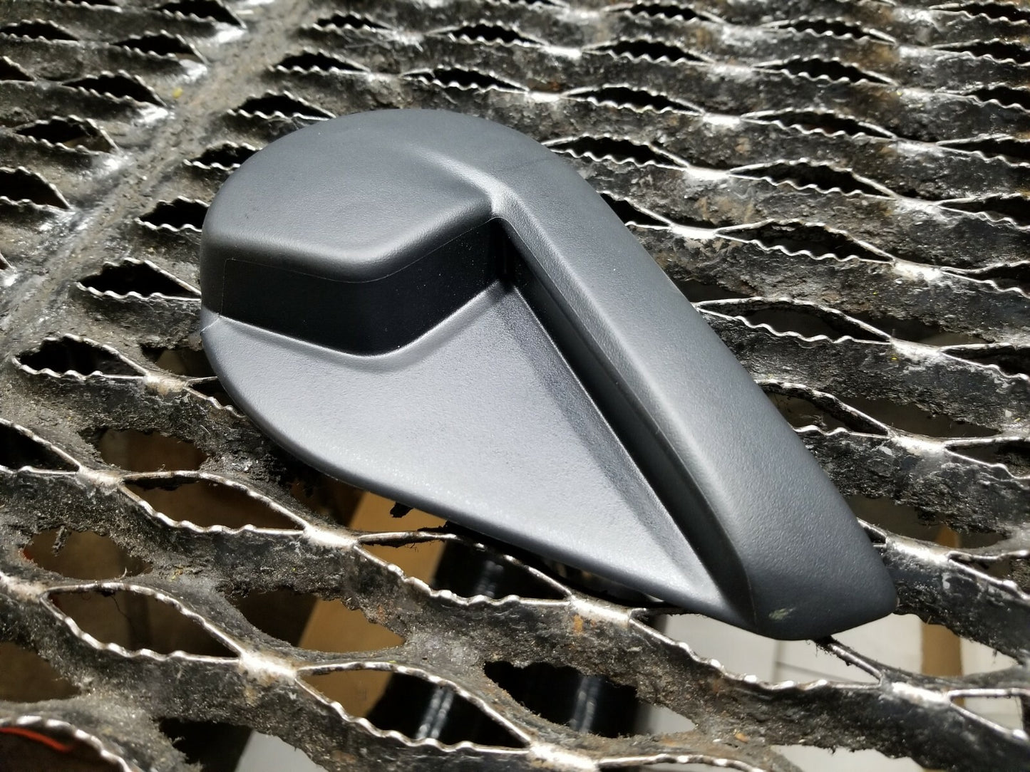 18-22 Ford Ecosport Front Seat Adjust Handle Knob Right Passenger Side OEM