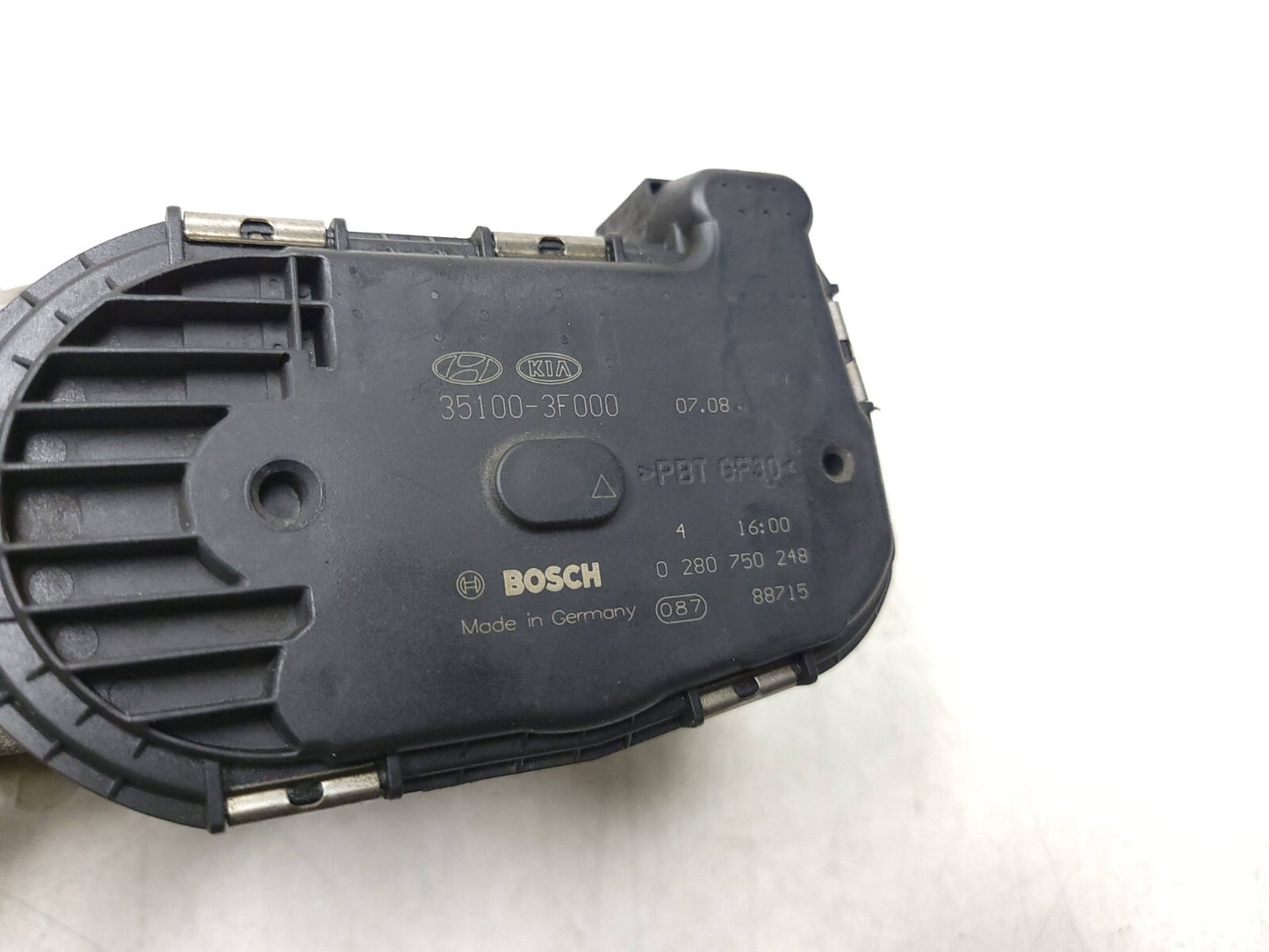 09-12 Hyundai Genesis Throttle Body 35100-3f000 OEM 4.6l