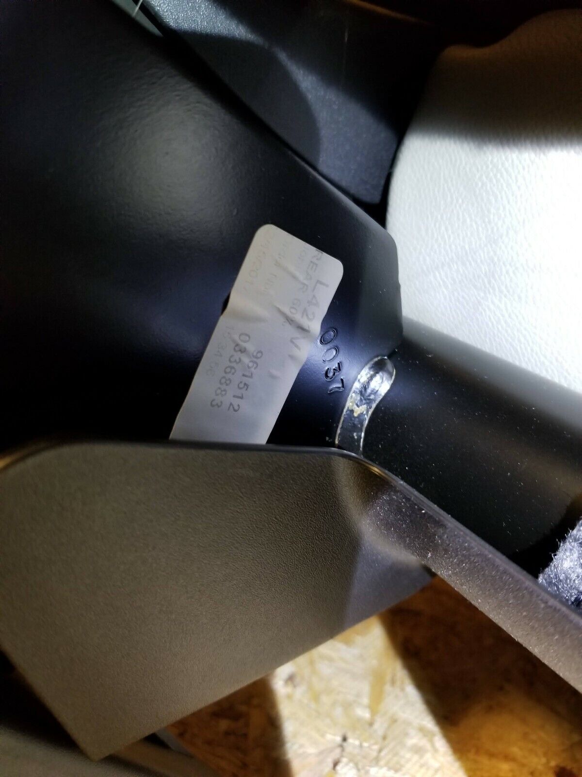 17 18 19 20 Cadillac Xt5 Rear Seat Passenger Right OEM 34k