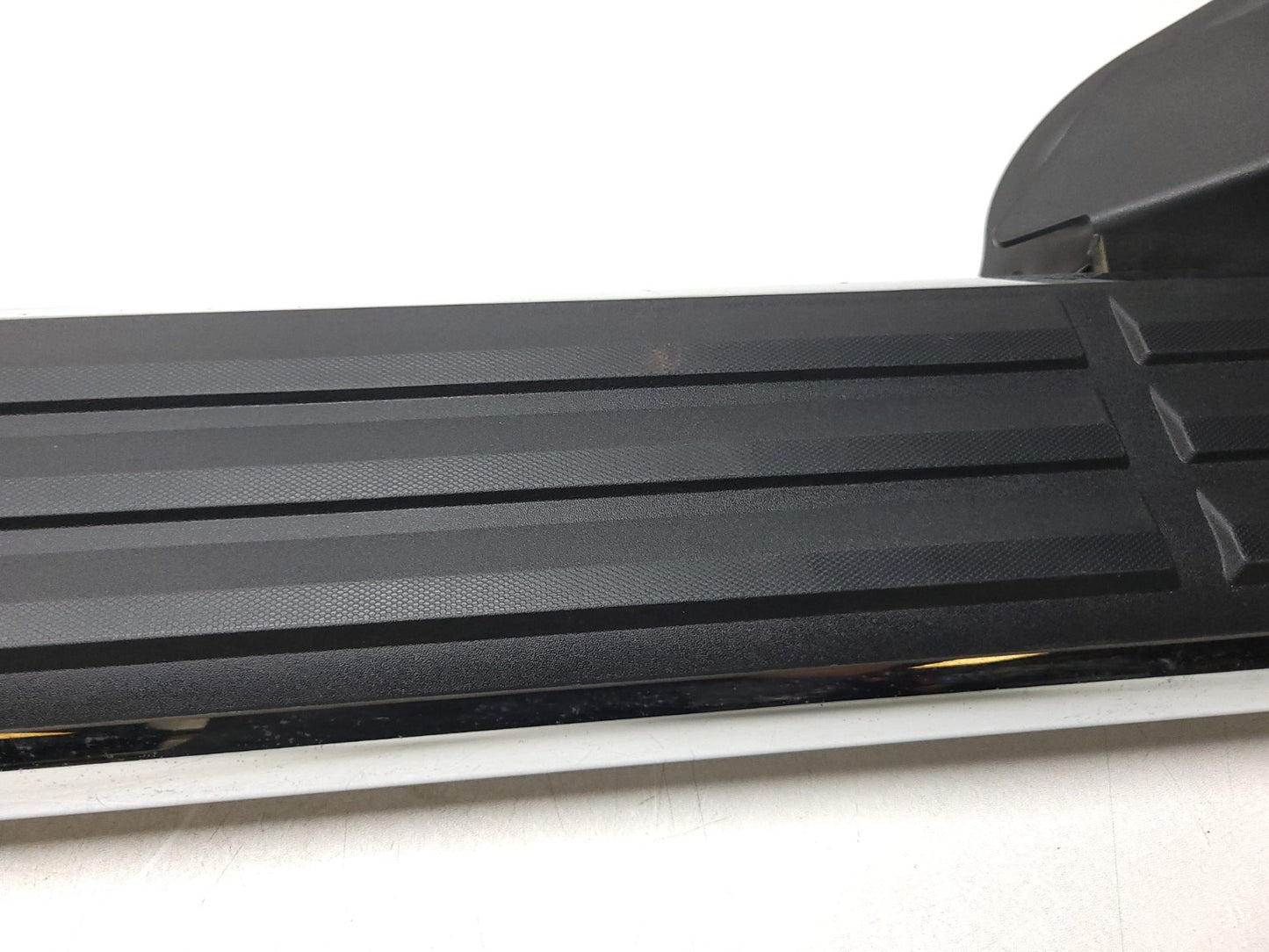14-19 Chevrolet Silverado 1500 Chrome Running Board Driver Side Left OEM