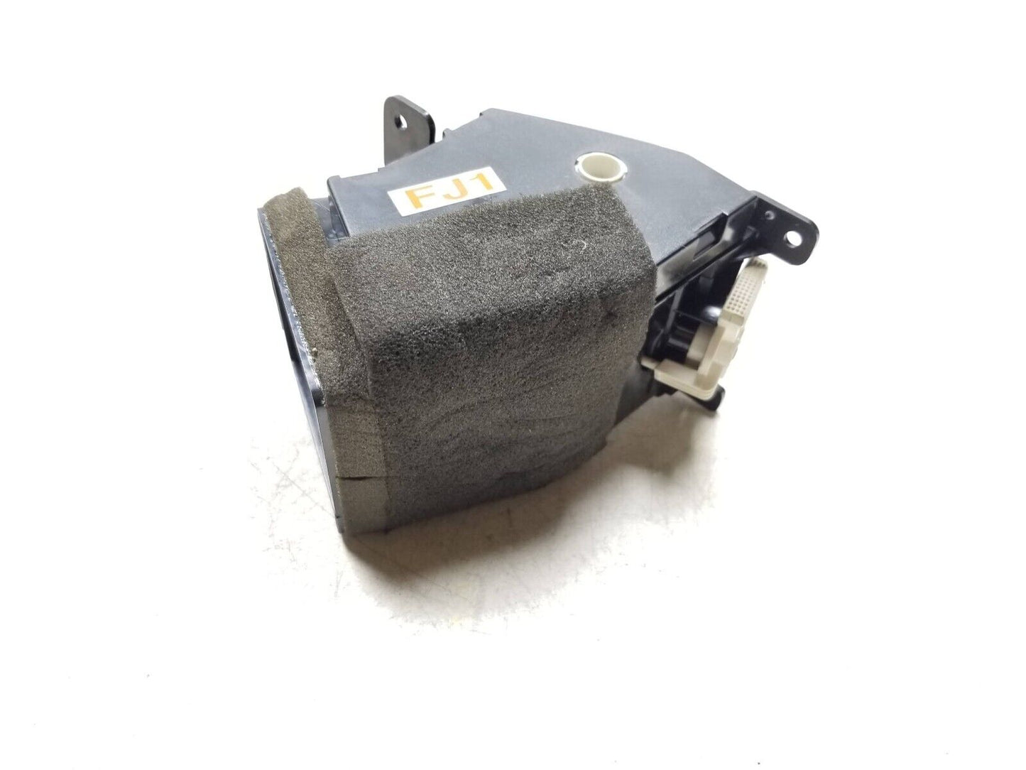 06 - 10 Hyundai Azera Dash Air Vent 3pcs  OEM