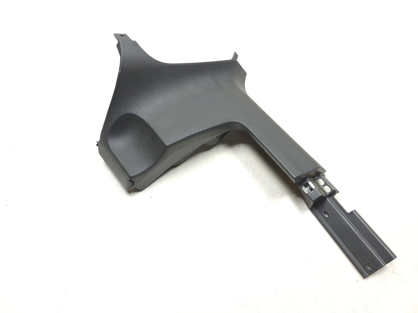 2006-2009 Volkswagen Jetta Golf GTI Lower Knee Dash Trim Panel Driver Left OEM