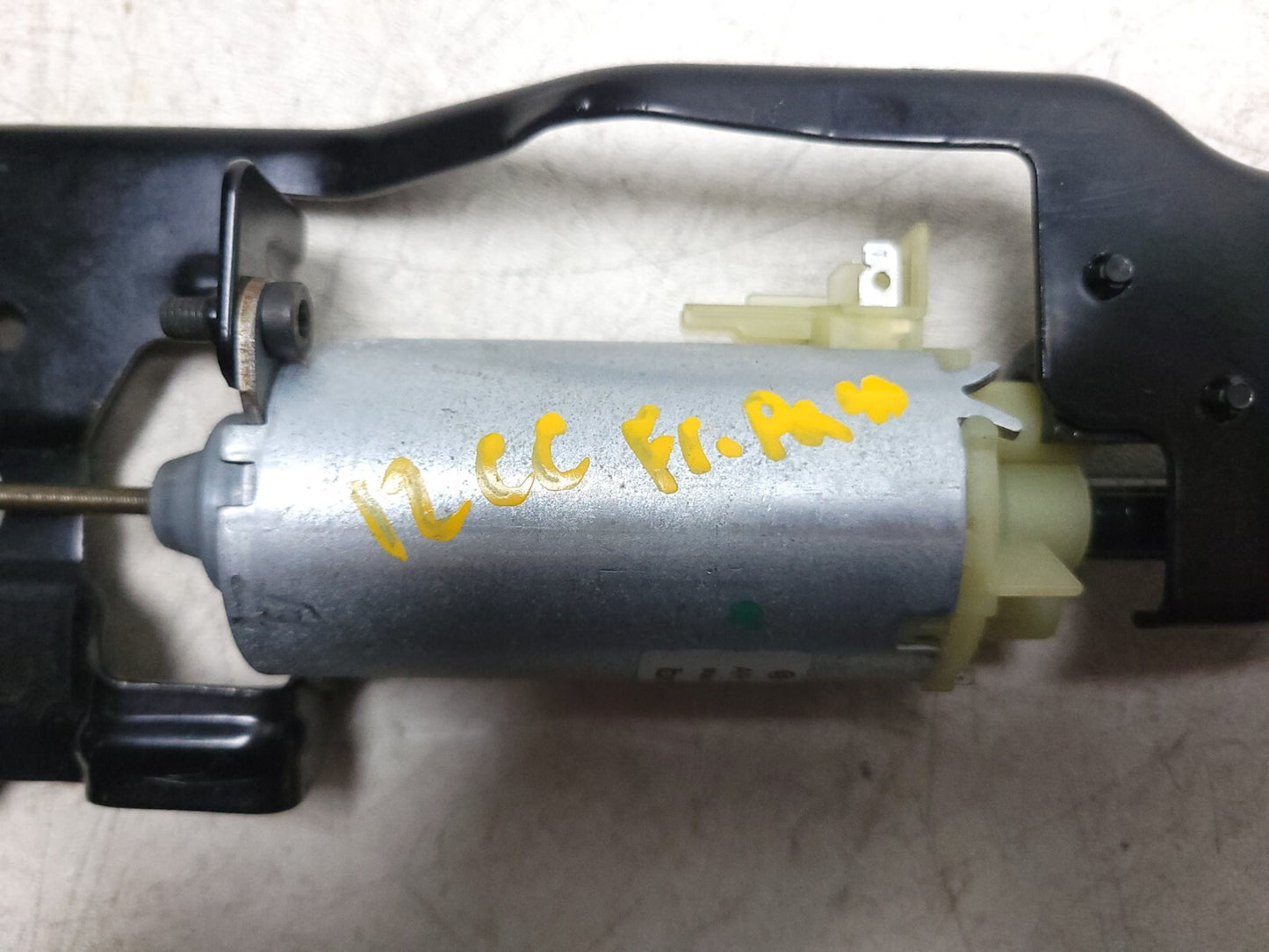 2012 Volkswagen Cc Seat Adjustment Motor Front Passenger Side Right OEM