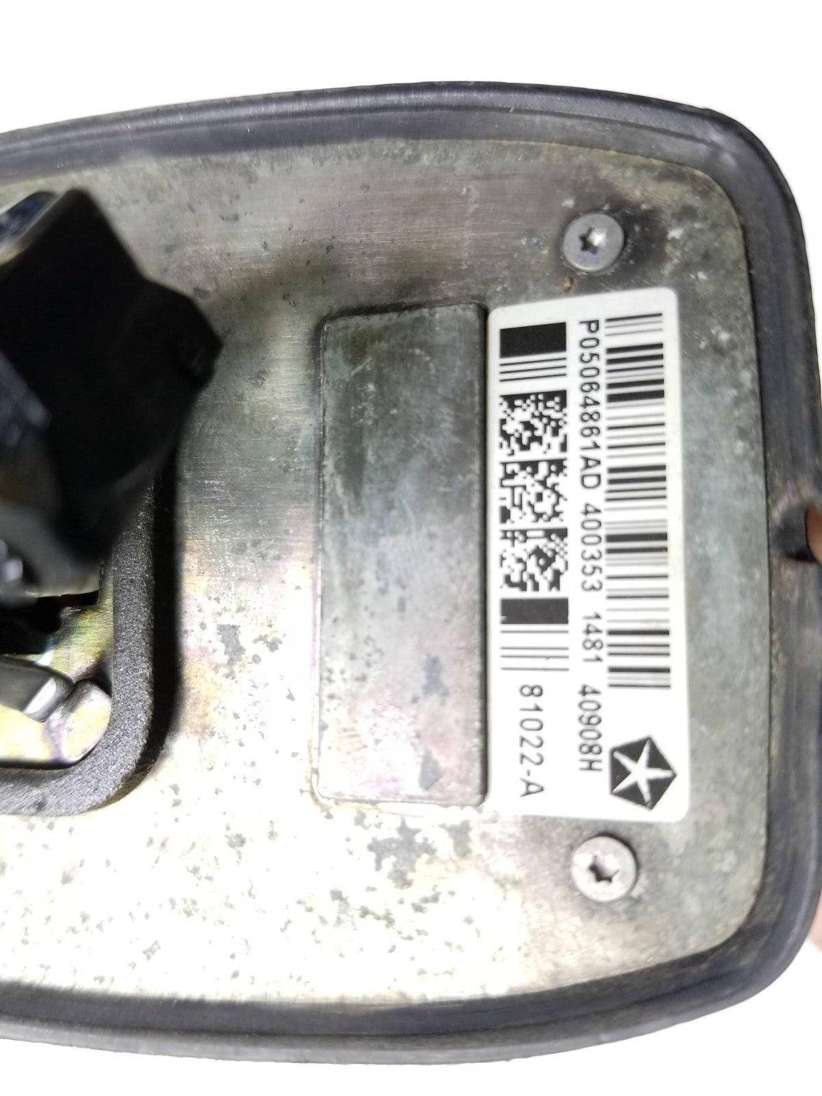 2010 - 2014 Jeep Grand Cherokee Radio Antenna OEM