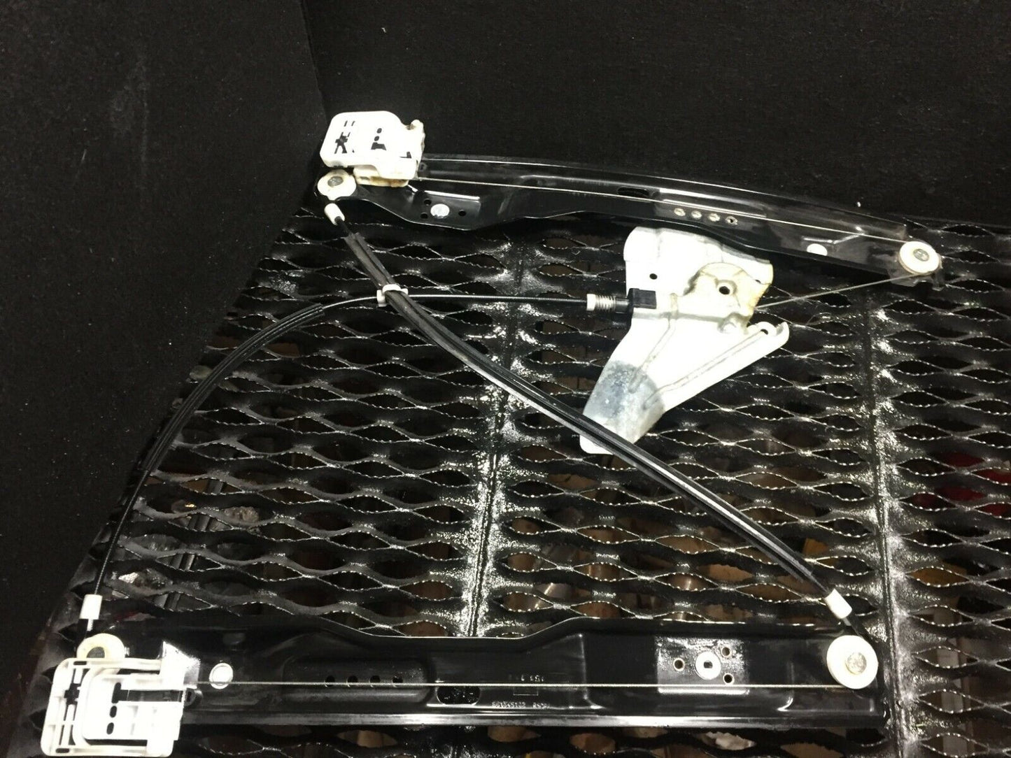 09 10 11 12 Lincoln MKS Front Door Window Regulator Motor Passenger Right Side