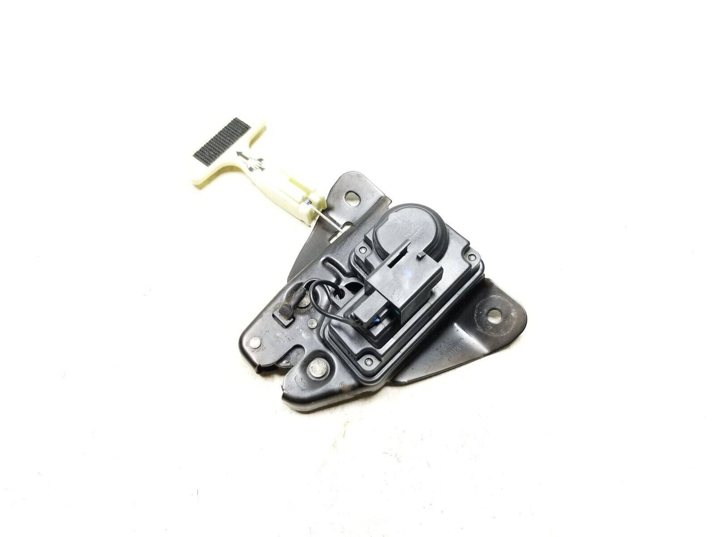 2011-2014 Chrysler 200 Sedan Trunk Lid Lock Latch Actuator OEM