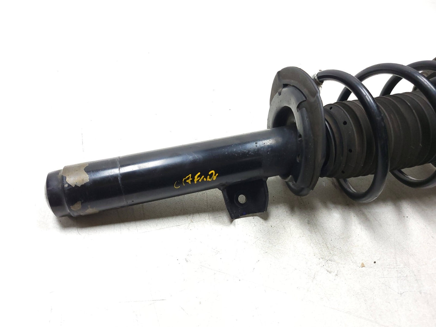 12-18 BMW 330xi F30 Front Shock Strut Absorber Left & Right Pair OEM β
 76k Miles